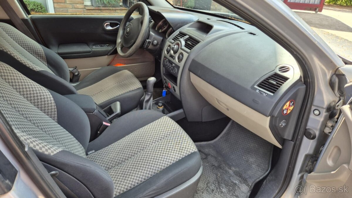 Renault Megane II 1,4I 72kw kód motora: K4JD4 - 15