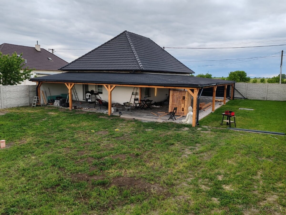 Prístrešok, altánok, záhradný domček - 15