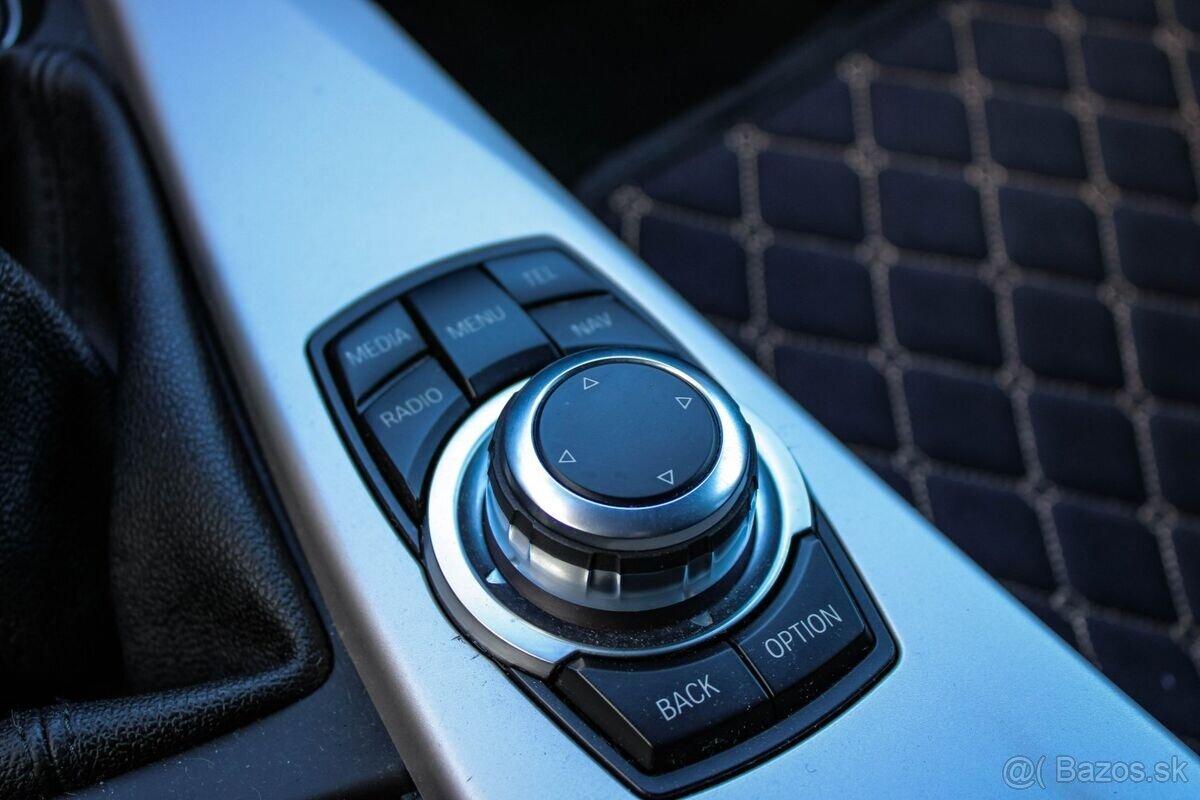 BMW Rad 3 Touring 318d - 15