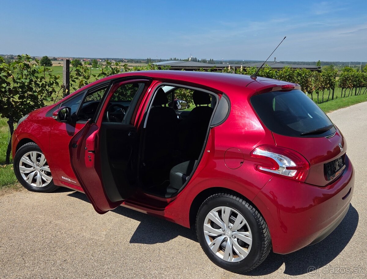 Peugeot 208 1.6 HDi 68KW/92 koní R.V.08/2012 - 15