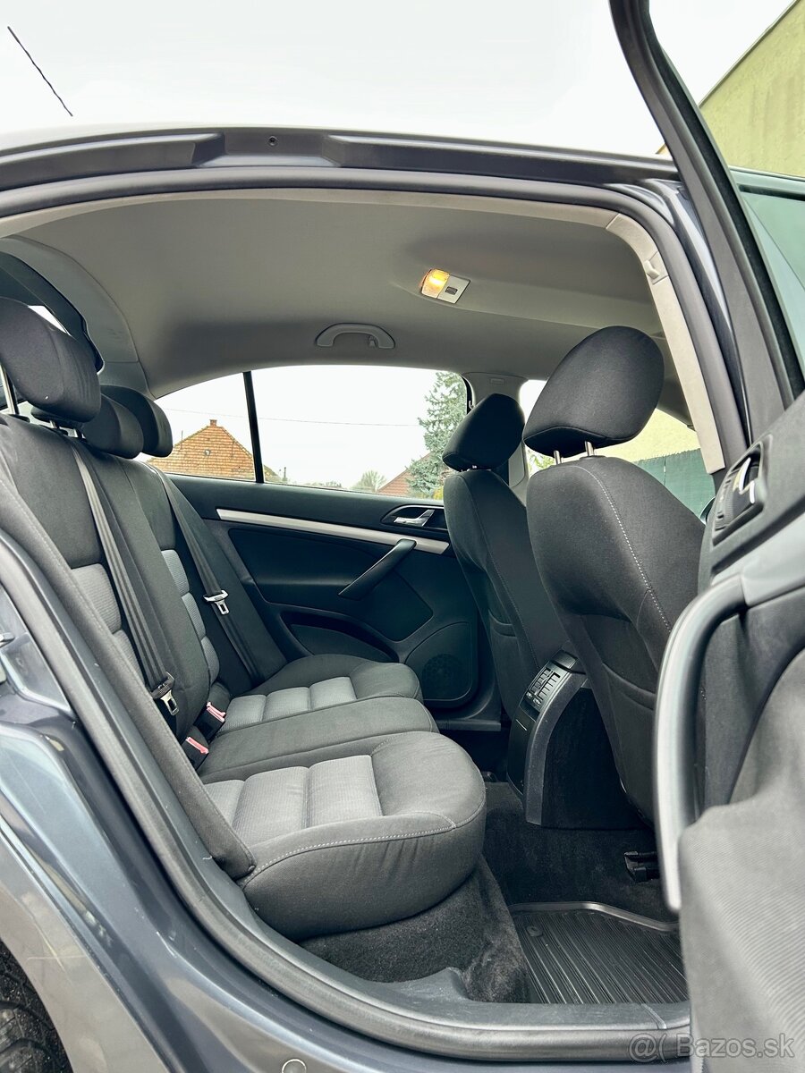 Škoda Octavia 2 1.9 TDi 77kw - 15