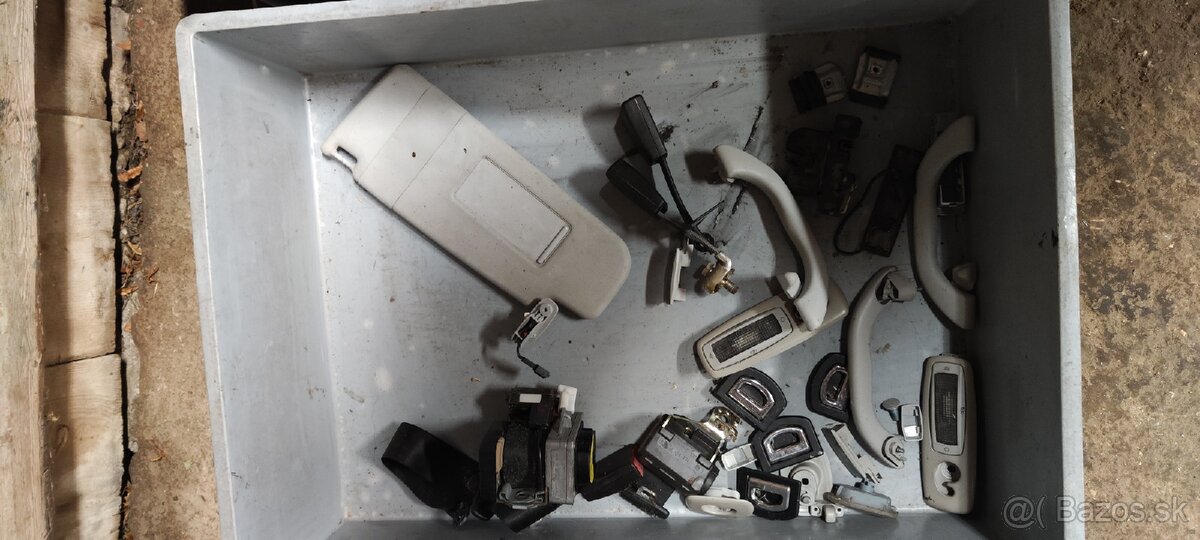 Rozpredám VW passat b5.5 Len diely na foto - 15