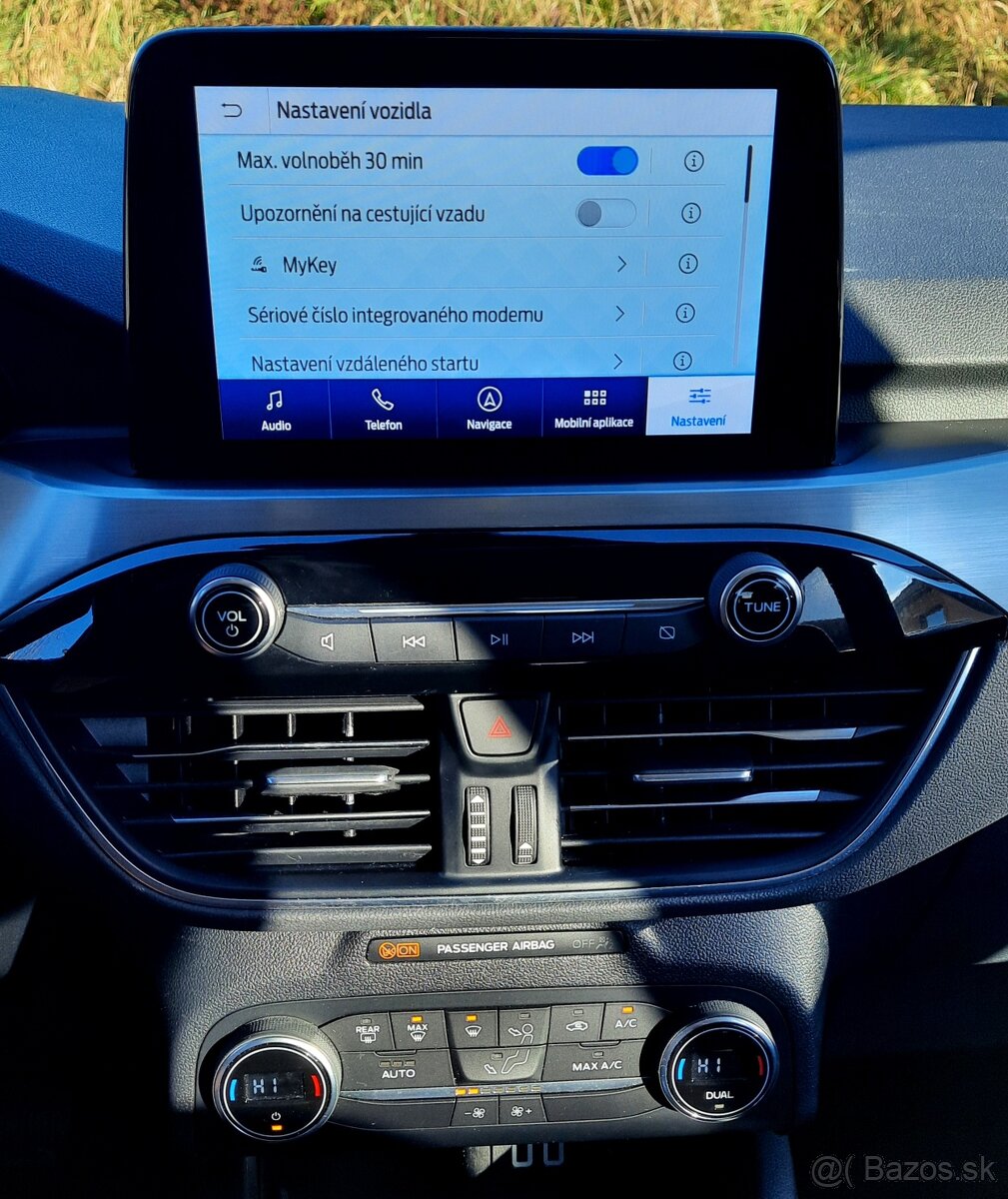 Predám Ford Kuga 2.5 Duratec HEV 190k Titanium eCVT - 15