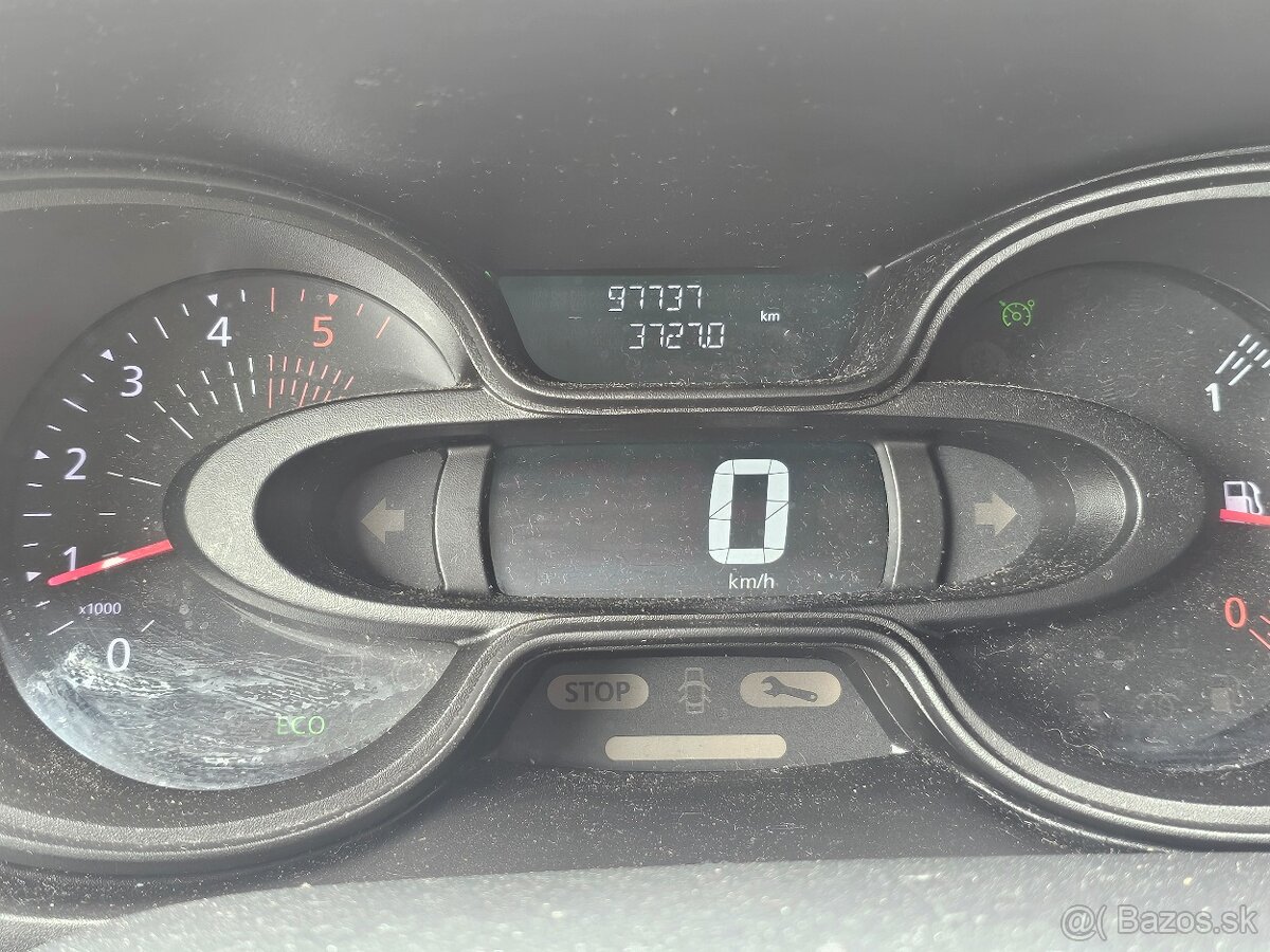 RENAULT TRAFIC 97.700 km - 15