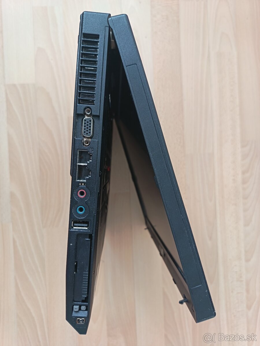 Predám notebook Lenovo Thinkpad R61i - 15