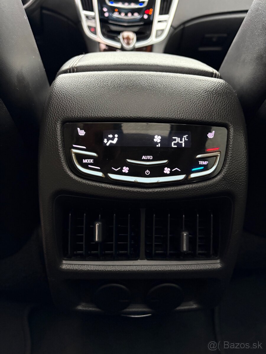 Cadillac SRX 3.6 V6 A/T - 15