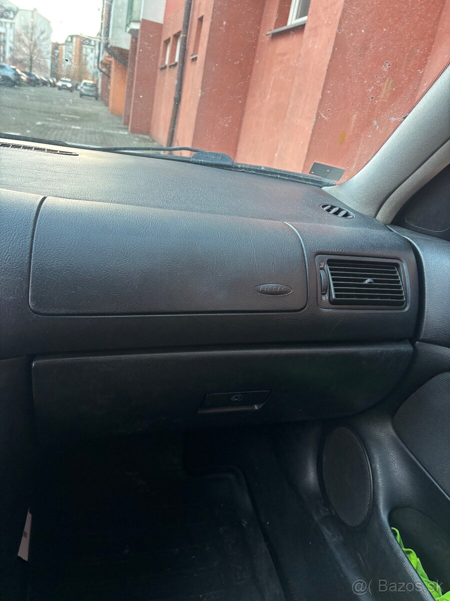 Predám Golf 4 1.9TDI 2000 81KW - 15