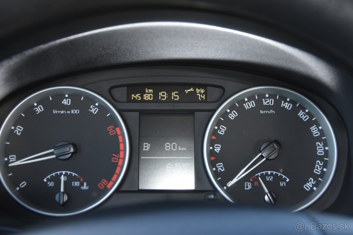 Škoda Fabia Combi 1.4 16V Ambiente - 15