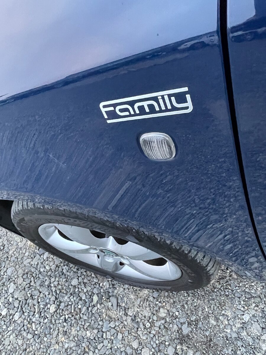 Škoda Fabia Combi 1.6 TDI FAMILY - 15