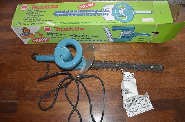 predam noznice na zivy plot MAKITA - 15