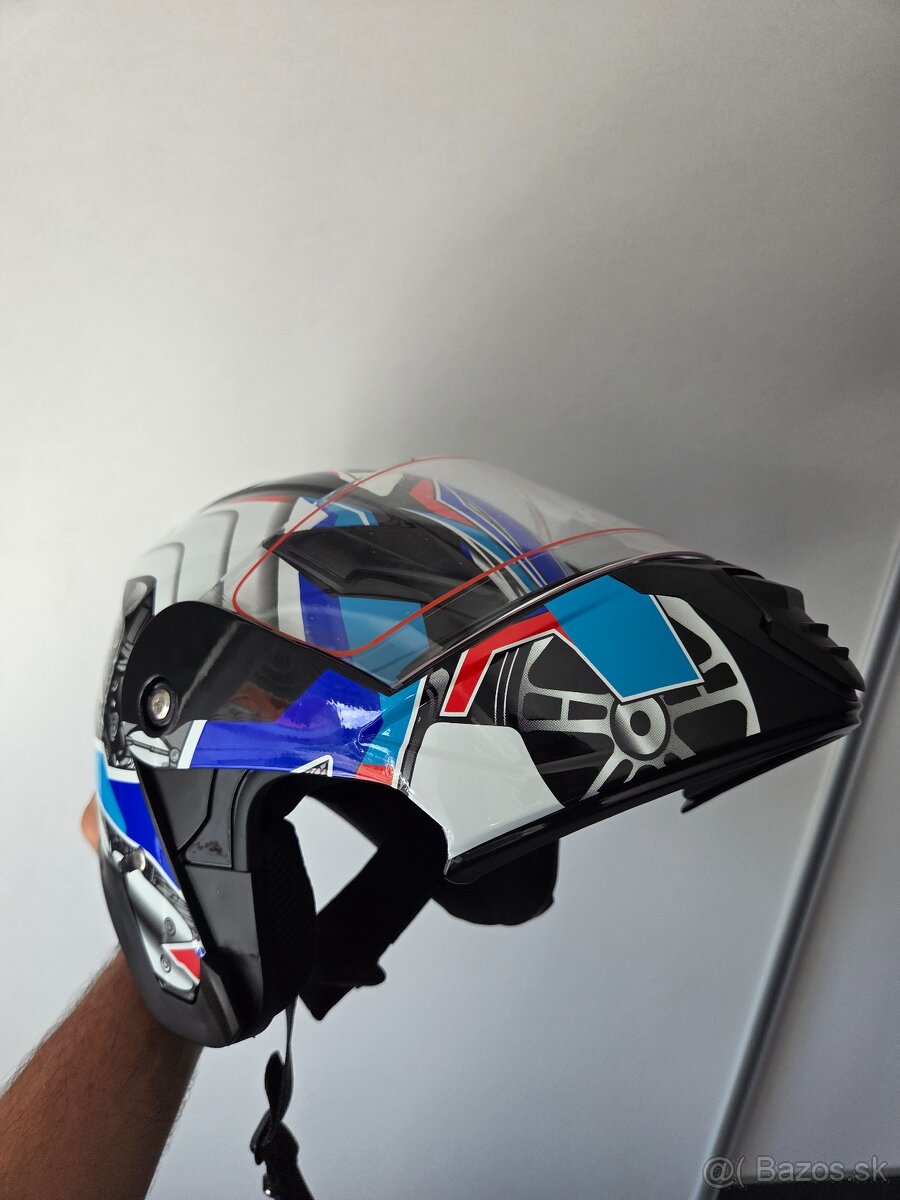 Predám motorkarskú prilbu - 15