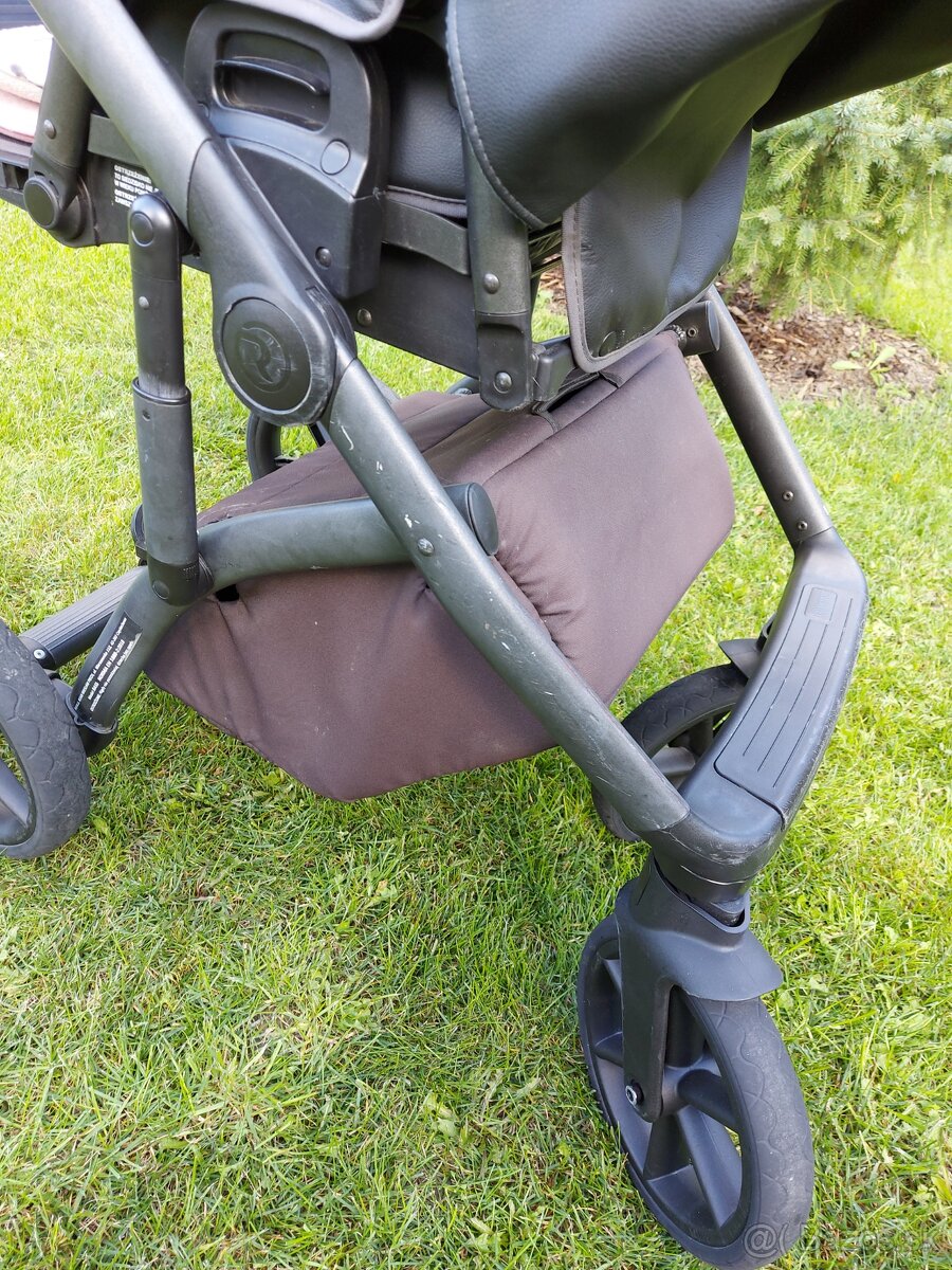 Detský kombinovaný kočík Roan Bass Next - 15