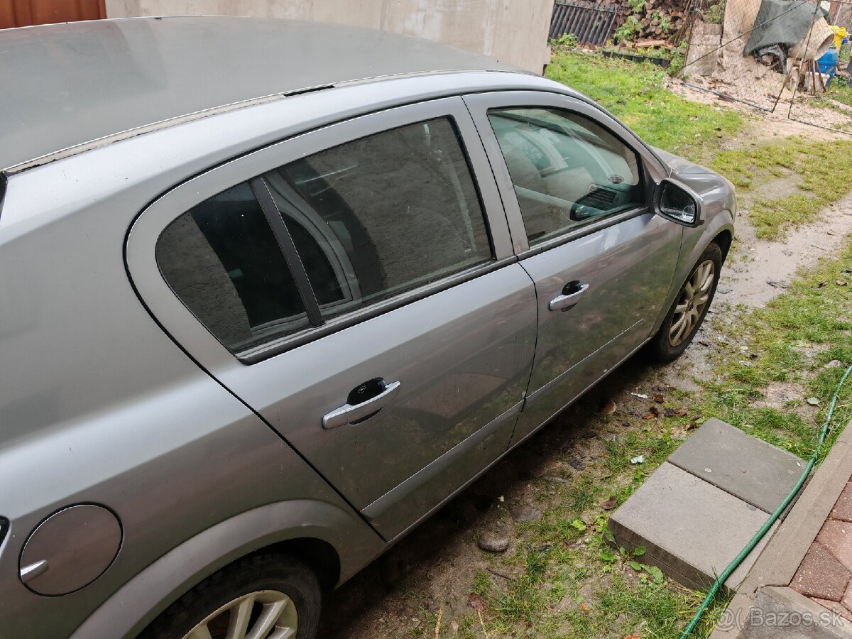 Predám Opel Astra H 2006 - 15