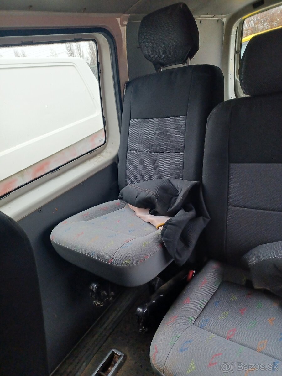VW T5 na diely 2.5tdi 96kw - 15