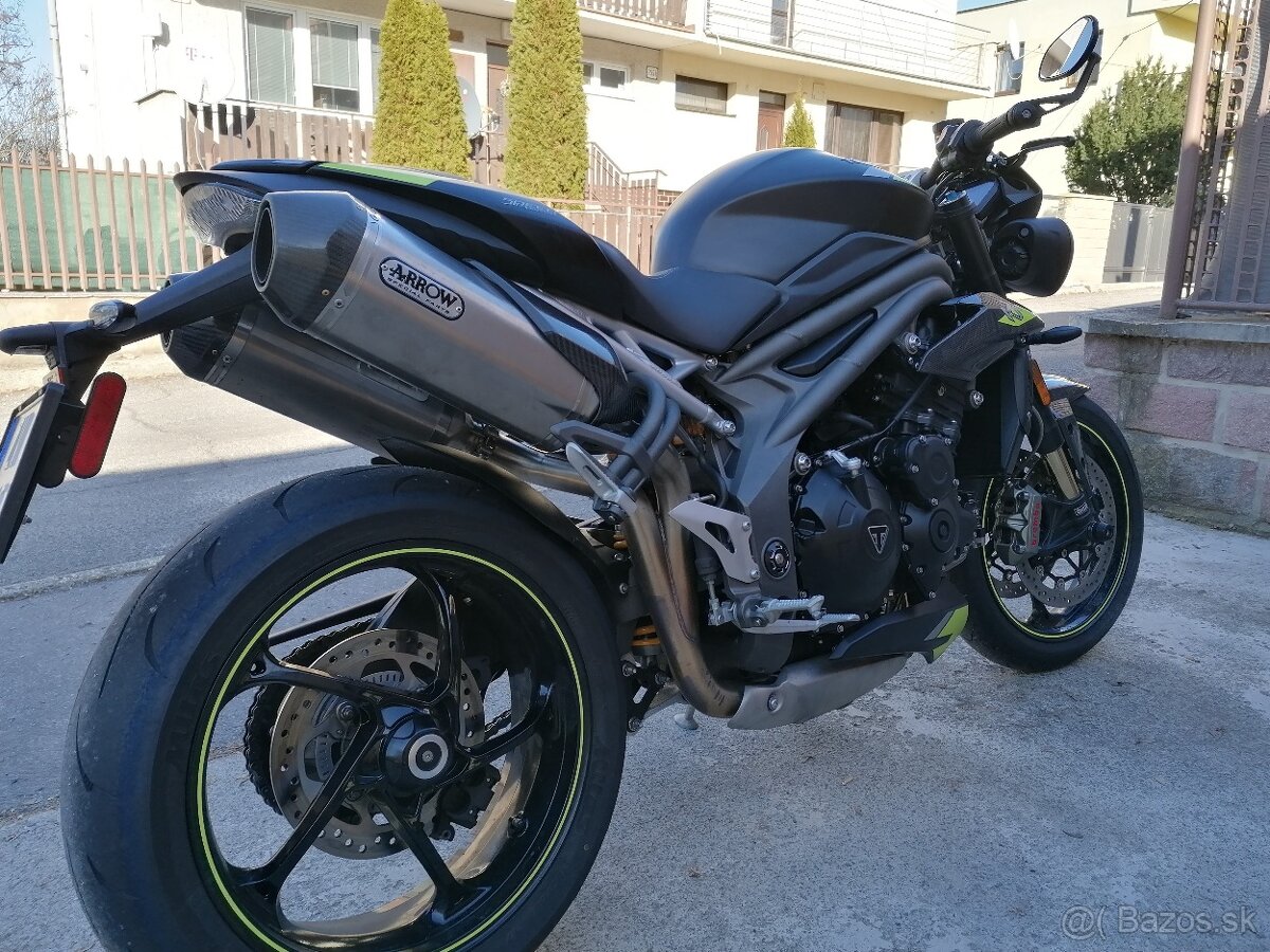 TRIUMPH 1050 Speed Triple RS 4/2021 - 15