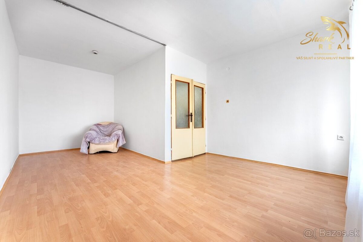 Rodinný dom na predaj v obci Slovenský Grob - 15