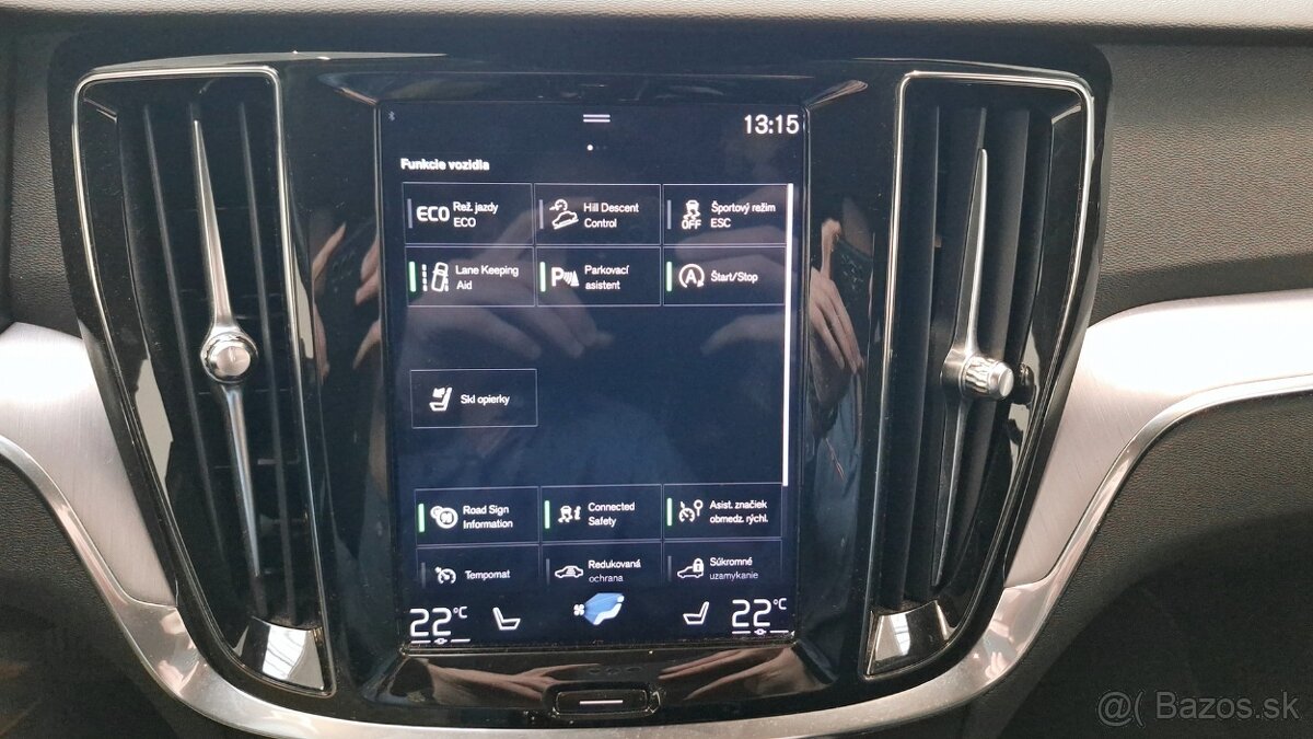 V60 CC D4 140 kW AWD AT - 15