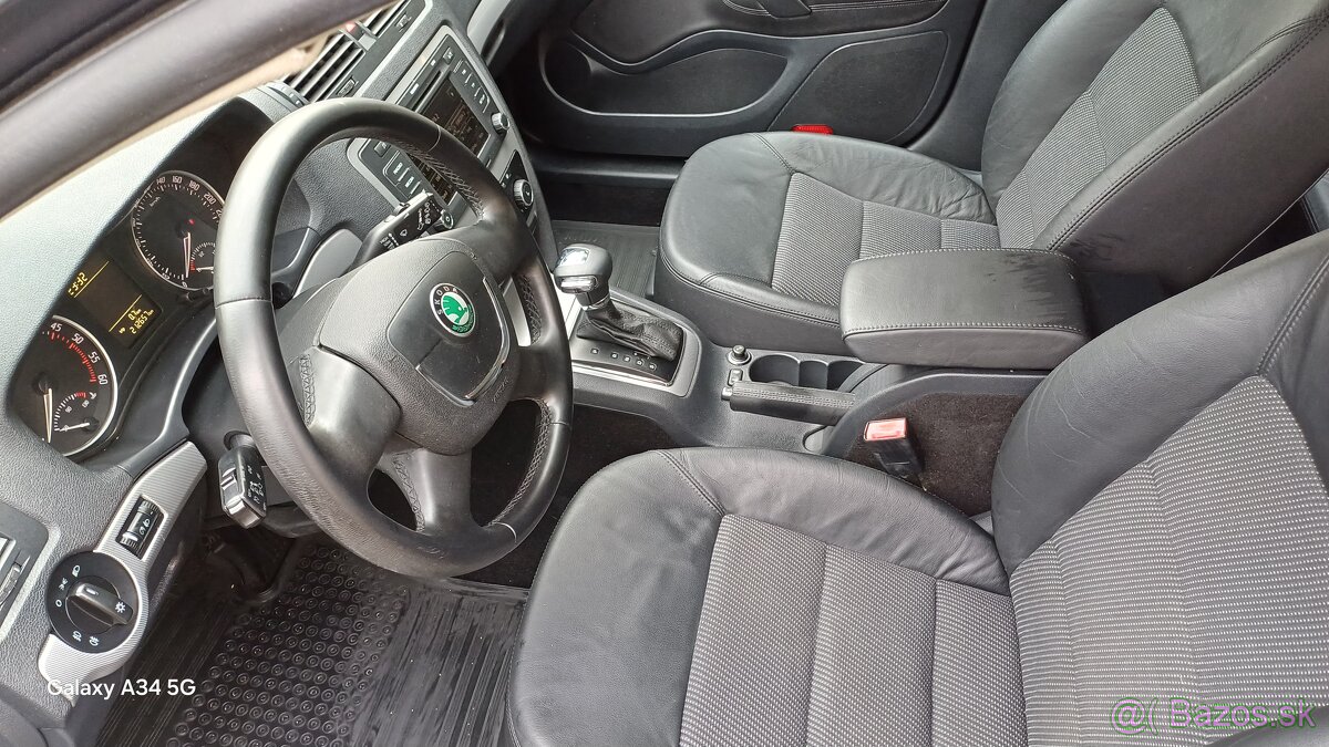 Škoda octavia combi 1.9TDI ťazne DSG rok 2009 - 15
