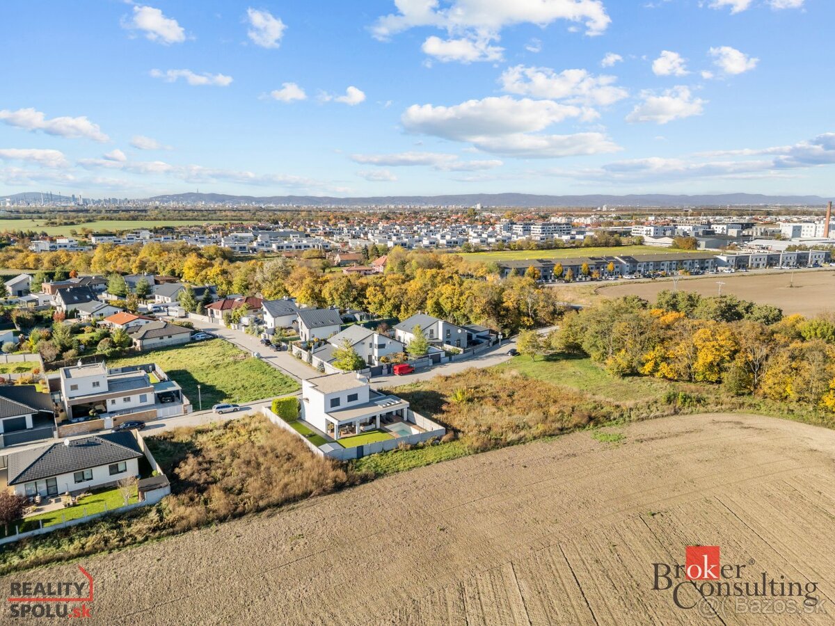 Predaj POZEMKU 500 m2 - Právoplatné stavebné povolenie - 15