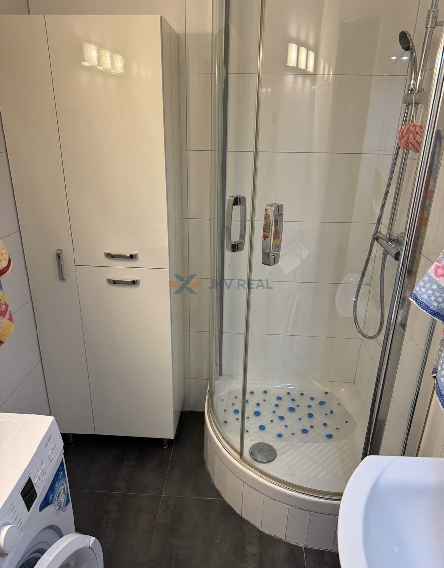 Prenájom 3-izbového bytu – Trnava, Družba - 15