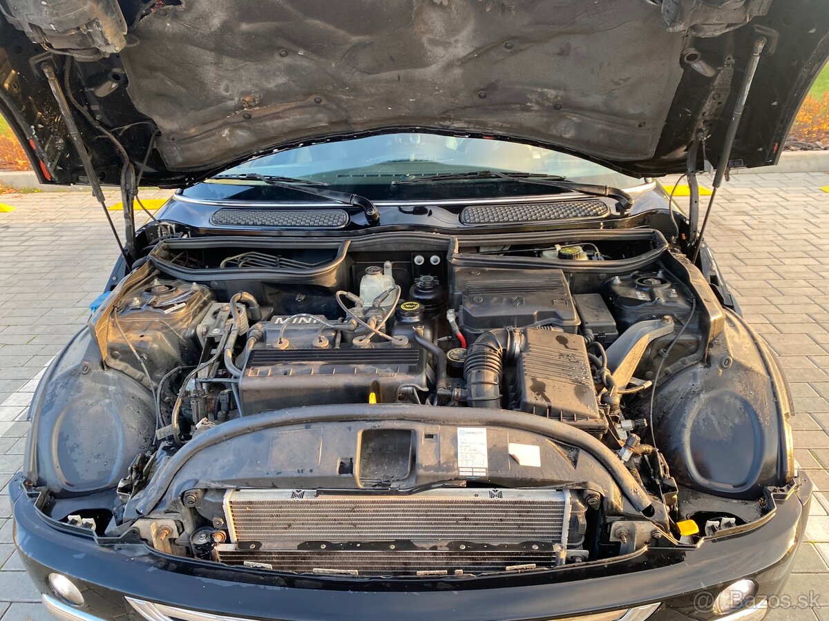 Mini R50, 1.6, 85kW, 2003 ročník - 15