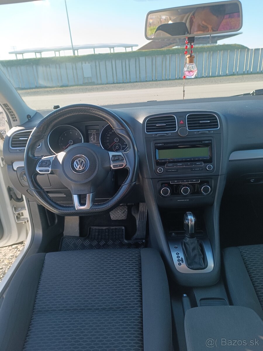 Predám VW Golf 1.2 TSI - 15