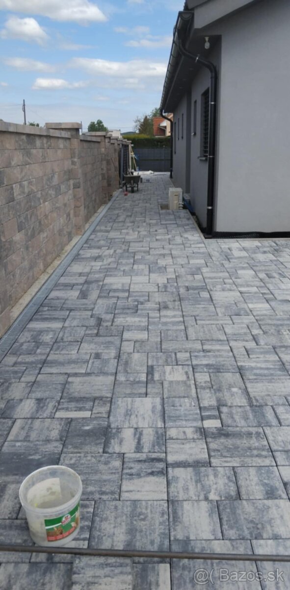 Zámkova dlažba pokládka- výstavba plotov a iné práce - 15