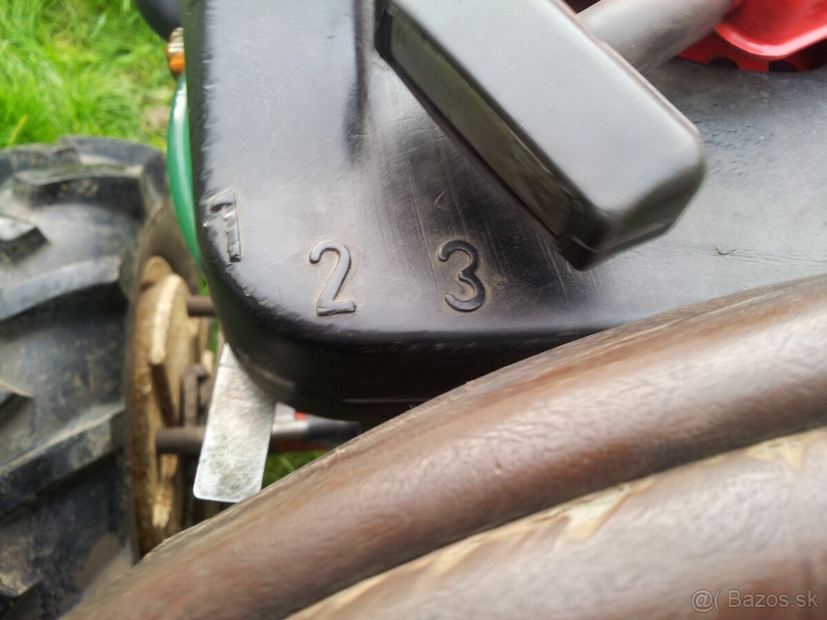 Malotraktor Vari QUATTRO - 15