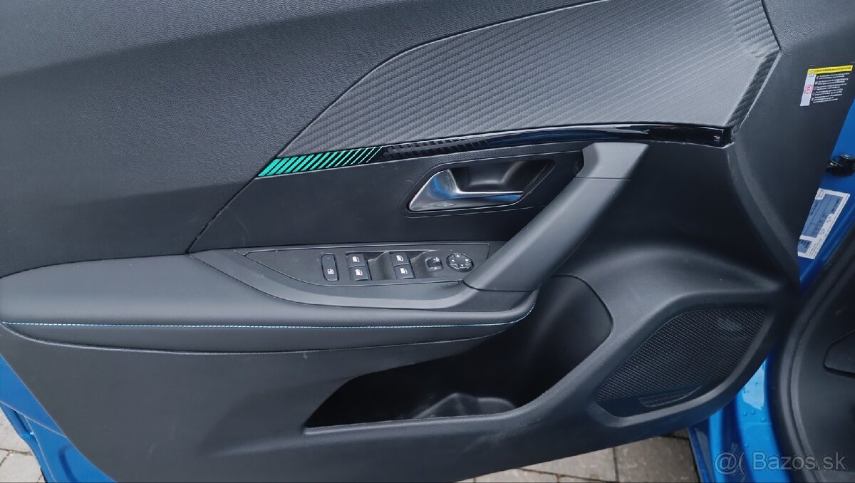 Peugeot 2008 1.2b 24000km - 15