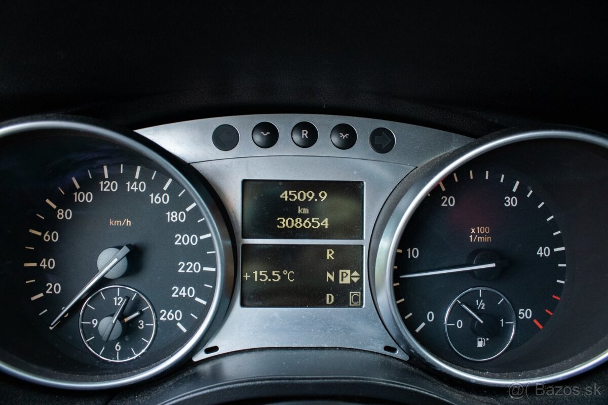 Mercedes - Benz R 320 CDi A/T - 15