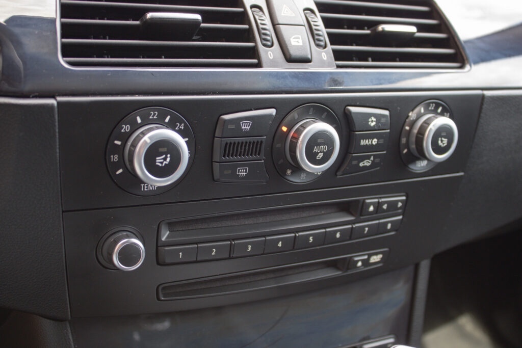 BMW 530d Touring - 15