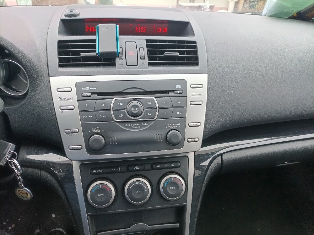 Mazda 6 GH Combi 2.0i 108kw benzín - 15