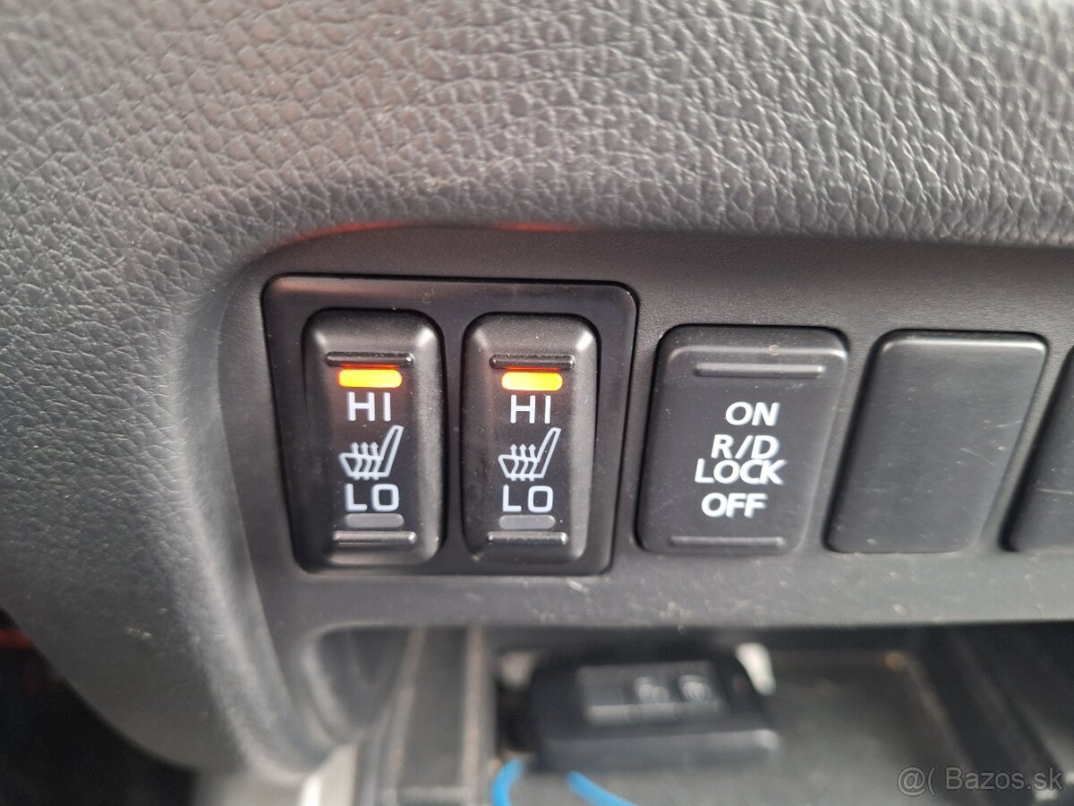 MITSUBISHI L200 4X4 AUTOMAT - 15