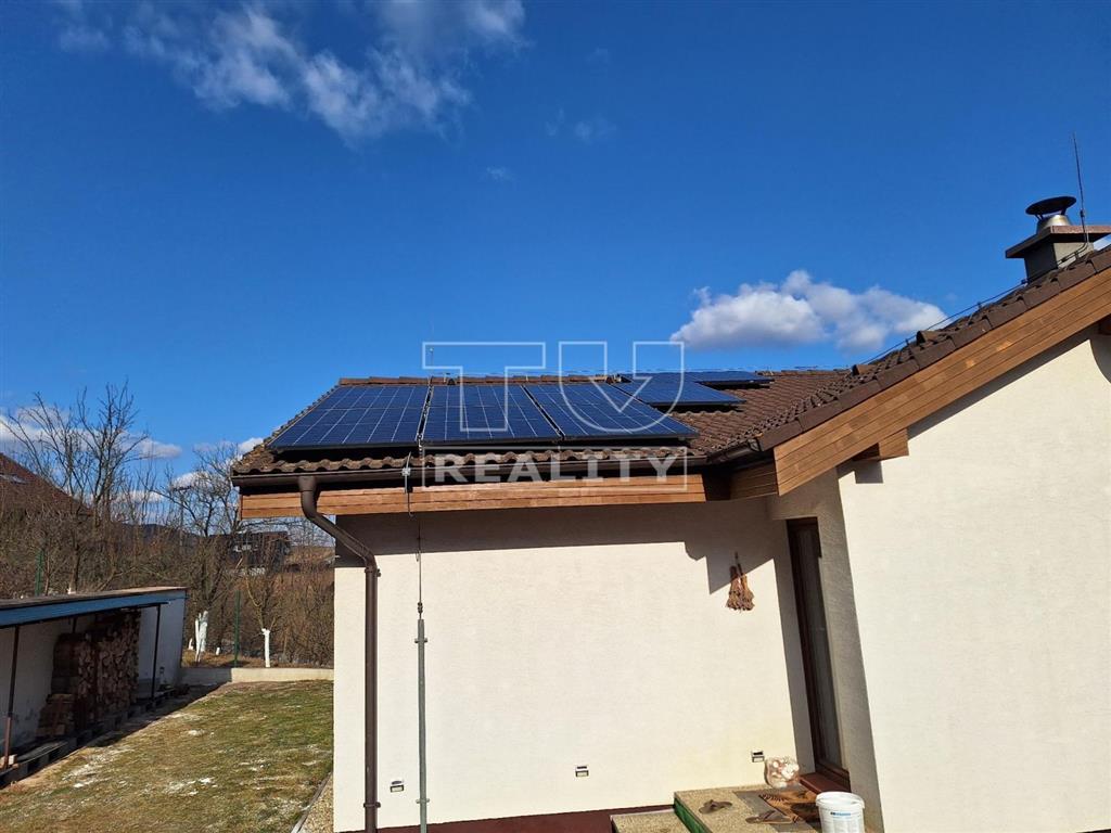 NA PREDAJ EKOLOGICKÝ A SEBESTAČNÝ RODINNÝ DOM V... - 15