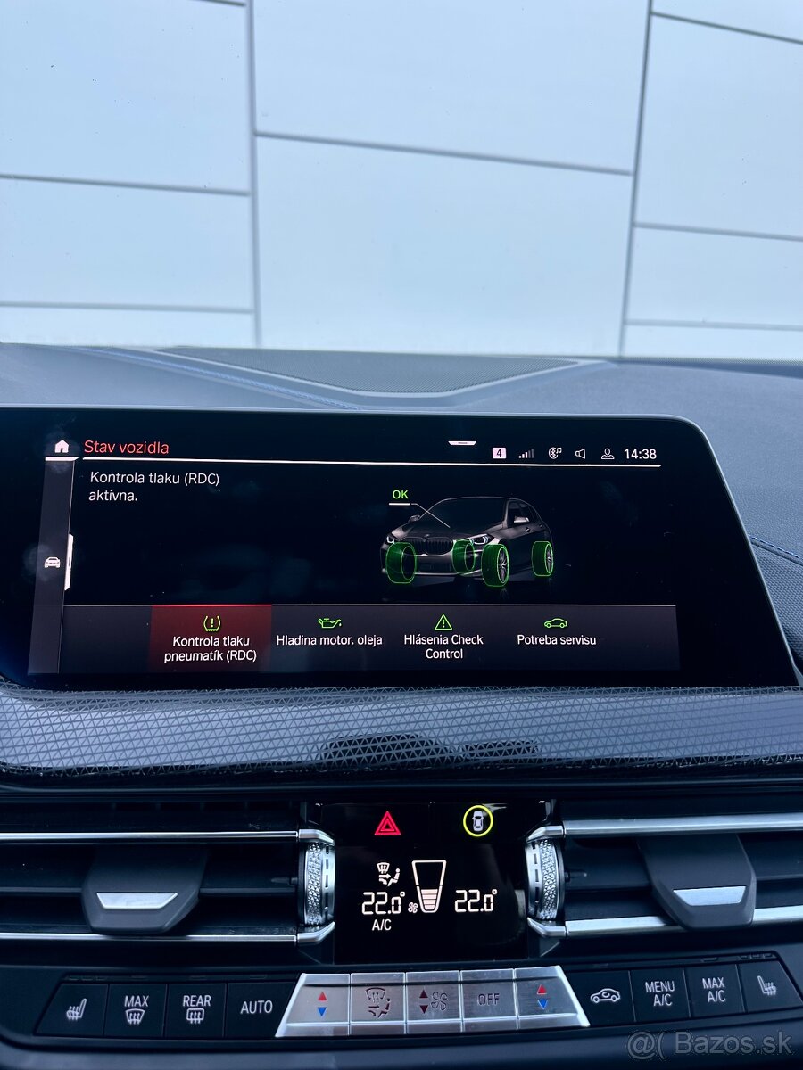 BMW 118i M-sport - 15