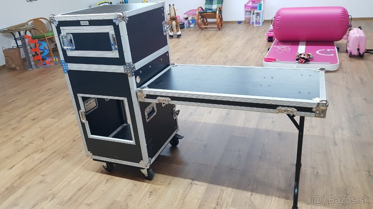 Predam Pult pre DJ alebo zvukára - 15