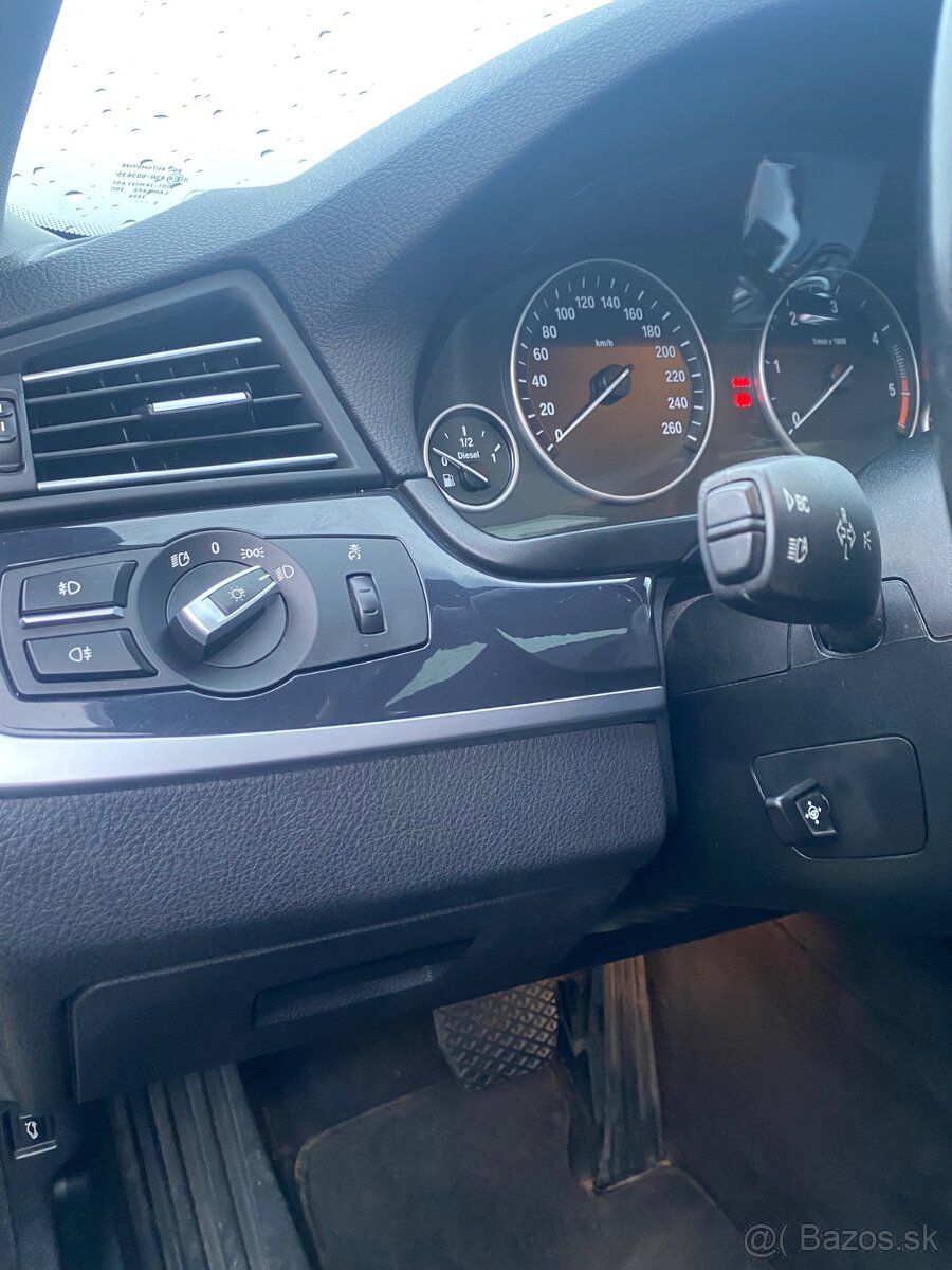 BMW F11 520d 135kW 2010 - 15