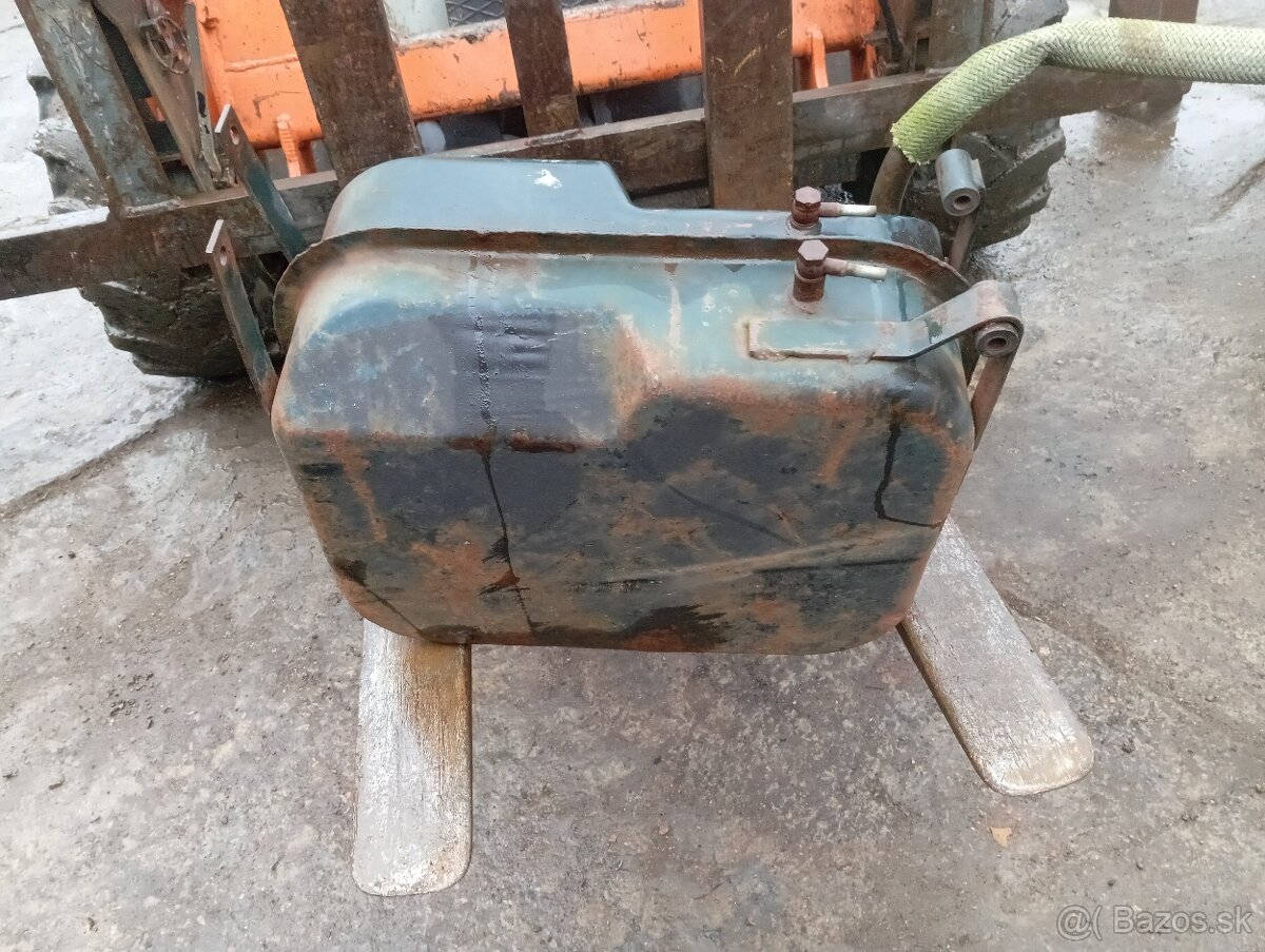 ZETOR 12145 8145 NAHRADNE DIELY NA KRYSTAL - 15