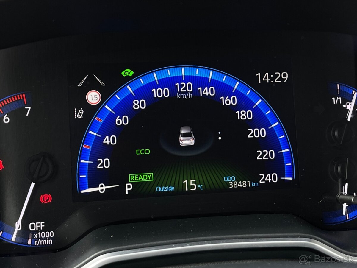 Toyota Corolla 1.8 Hybrid e-CVT Comfort - 15