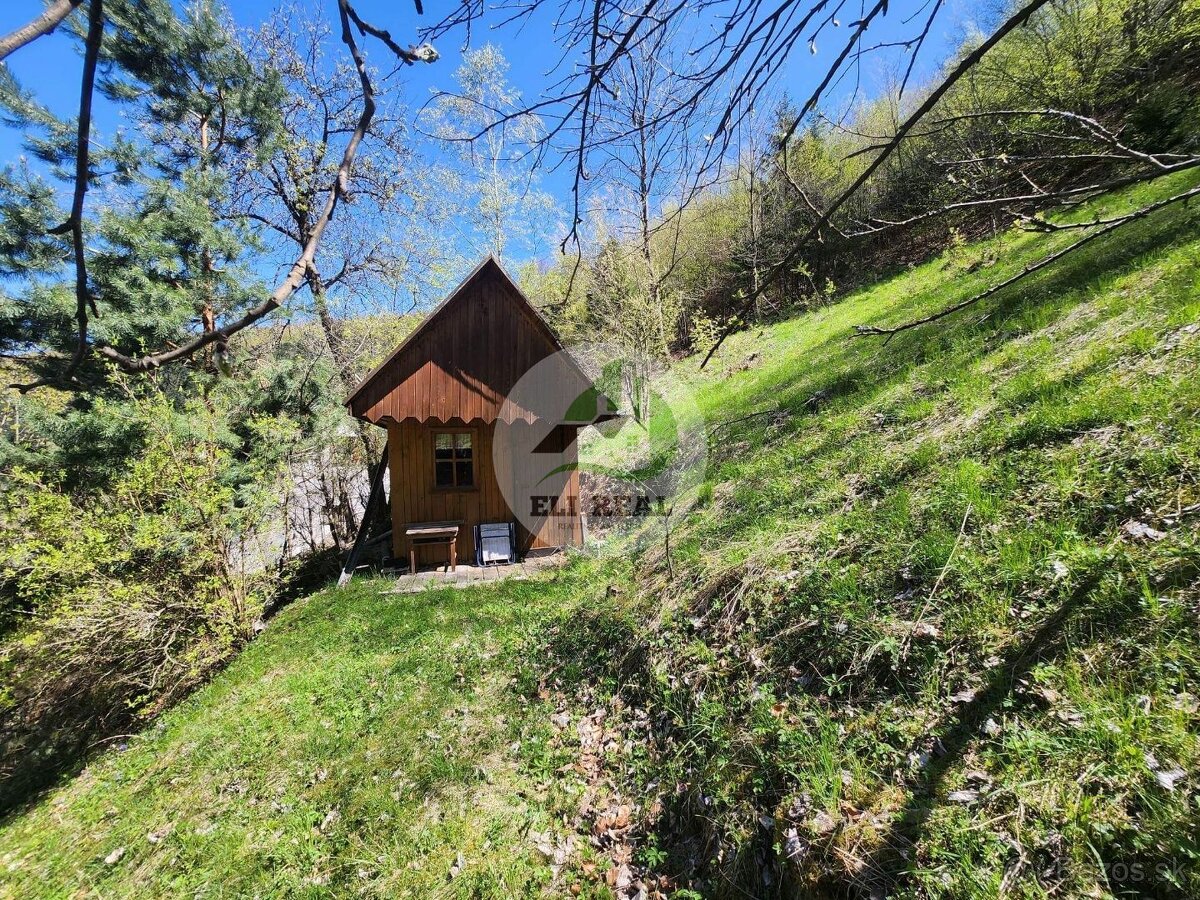 Na predaj chata v obci Opátka - 15