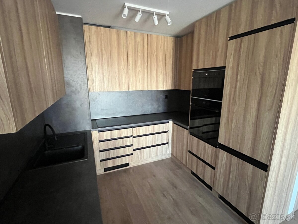 Moderný 2-izbový byt s veľkým balkónom, výhľadom a možnosťou - 15