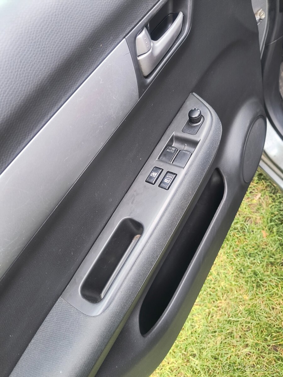 Suzuki Swift 1.3 - 15