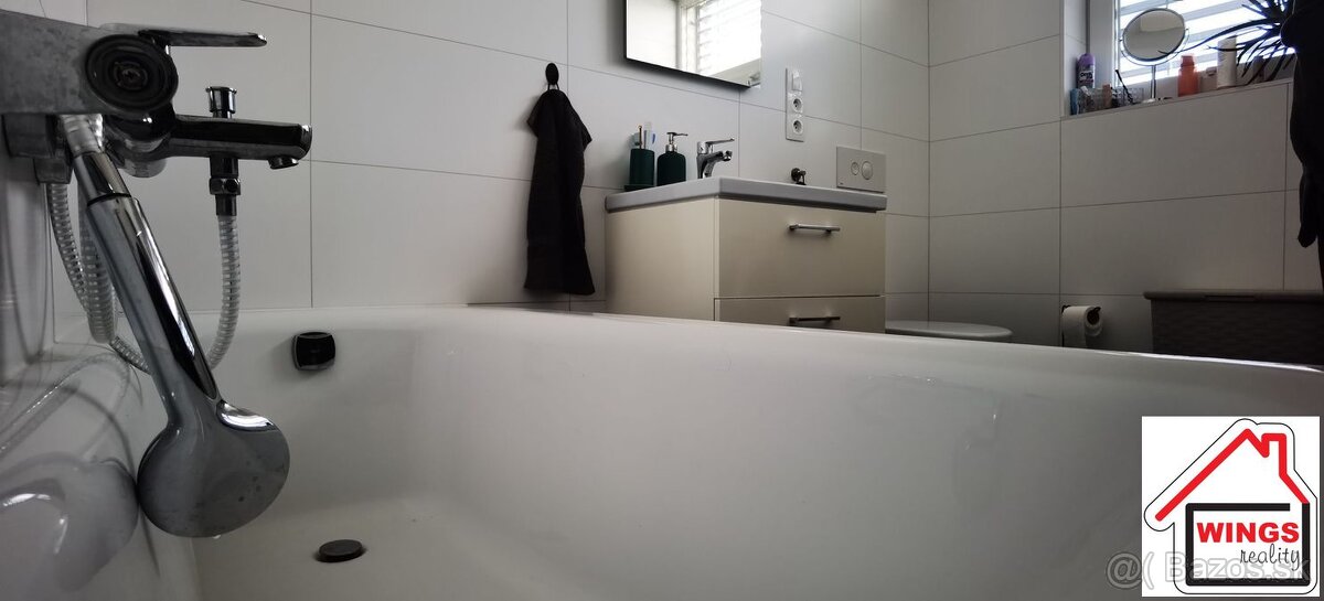 Novostavba rodinného radového domu v Sereď, Nezábudková ul. - 15