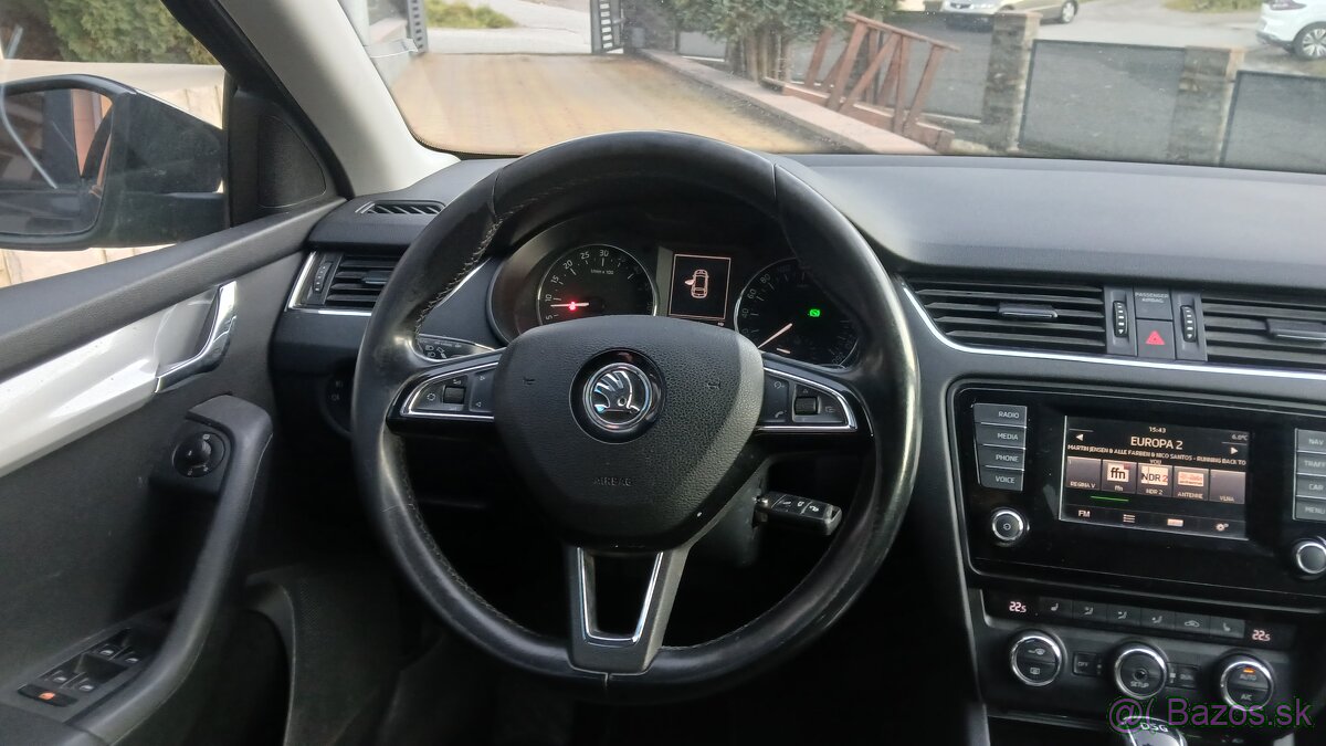 Škoda Octavia III 2.0 TDI DSG - 15