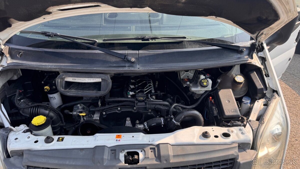 Ford Transit Podvozok 350 L 2.4 TDCi - 15