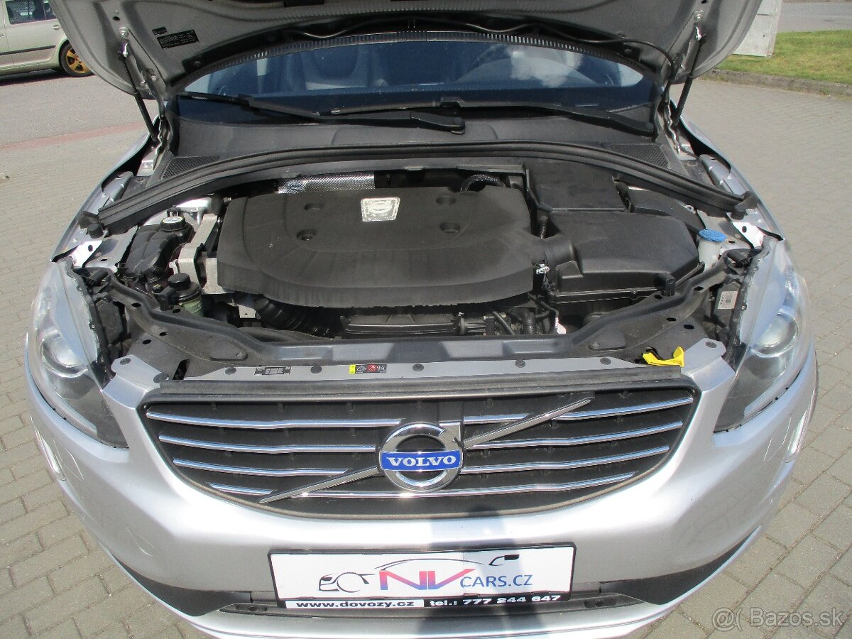 VOLVO XC60 2,4D4 Summum AWD Auto Pano Xen 2014 - 15
