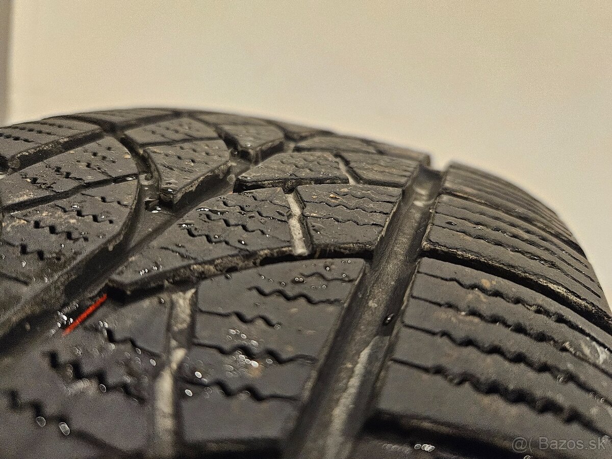 Originálna zimná sada VW T5 - 5x120 R16 + 215/65 R16C - 15