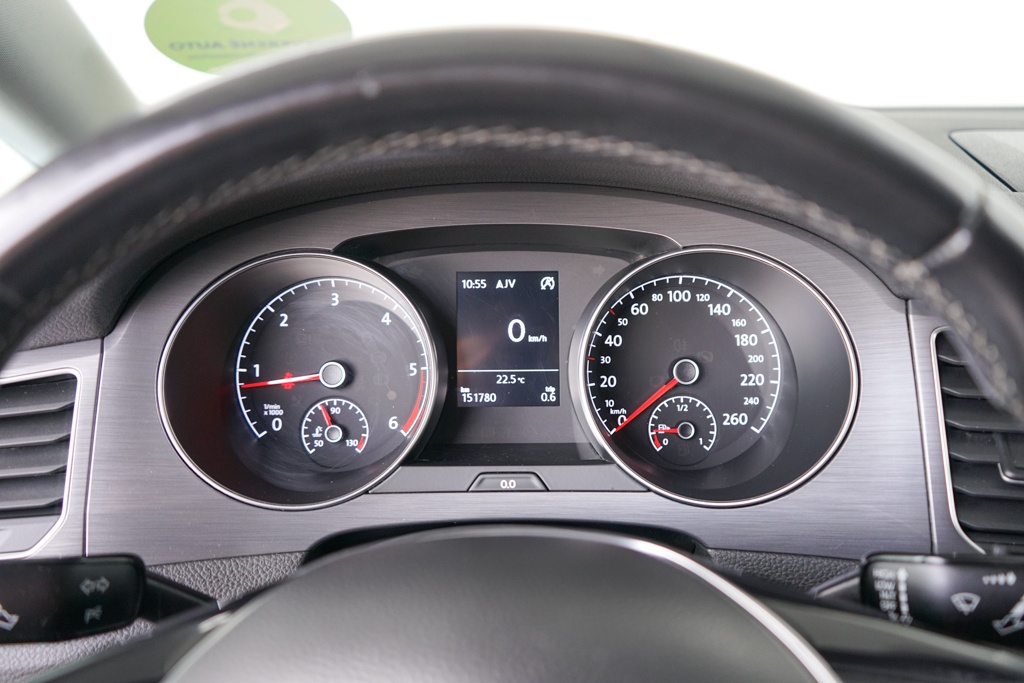 26-Volkswagen, Golf, 2018, nafta, 1.6 TDI Comfortline,85kw - 15