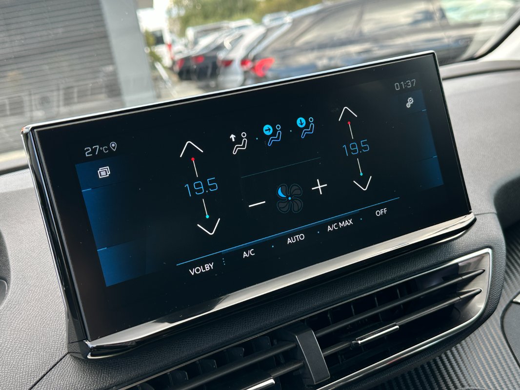 Peugeot 3008 1.5 Blue HDi A/T - REZERVOVANE - 15