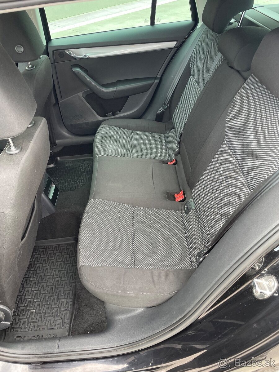 ŠKODA Octavia 2.0 TDI DSG - 15